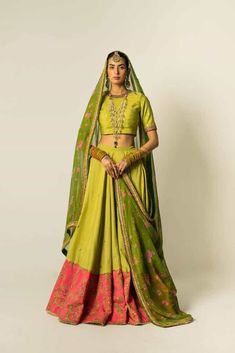 ZC-3071 || Wedding Formals 2023 || ZARA SHAHJAHAN in UK USA UAE online kapraye.com Pakistani Bridal Dresses Online, Floral Dupatta, Green Lehenga Choli, Zara Shahjahan, Zardozi Work, Green Lehenga, Desi Clothes, Pakistani Bridal Dresses, Silk Dupatta