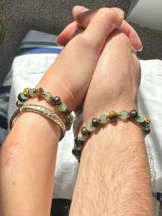 #coupleschallenge #eyecolorbracelet #aesthetic #eyes #couple Eye Bracelet Couple, Eye Color Bracelet Couple, Bracelet Couple Ideas, Eye Color Bracelet Trend Couple, Eye Color Bracelet Trend, Bracelet Couple Aesthetic, Couple Beads Bracelets, Matching Bracelets Aesthetic, Couple Bracelets Aesthetic