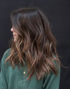 Brunette Color Hair, Brunette Balayage Hair, Hair Color Light Brown, Brown Hair Balayage, Balayage Brunette, Haircut Styles, Brown Blonde Hair, Bed Head, Light Brown Hair