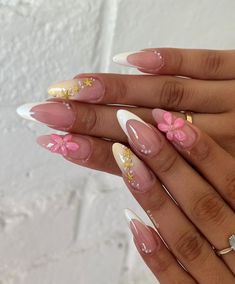 Summer Colourful Nails, Nails Acrylic Summer 2024, Vacation Nails Summer, Ongles Rose Pastel, Paznokcie Hello Kitty, Kutek Disney, Tropical Nails, Nagel Tips