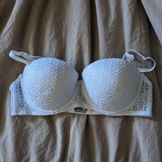 Like New, Never Worn Able To Remove Straps For Strapless Tags: Sexy, Hot, Lingerie, Supportive, Victoria Secret, Lace Pattern, Cottagecore, Boho, Bohemian, Wedding, Wedding Lingerie, Bright White White Bandeau Bra With Adjustable Straps, White Party Bra With Adjustable Straps, White Lace Bra With Straps, White Padded Bandeau Bra, Lace Push-up Bra With Straps, Hot Lingerie, Kathy Ireland, Wedding Lingerie, Bohemian Wedding