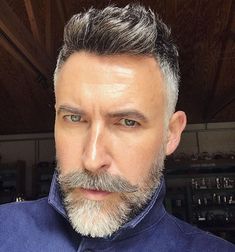 Hipster Haircuts, Medium Beard Styles, Hipster Haircuts For Men, Hipster Haircut, Hipster Hairstyles, Grey Hair Men