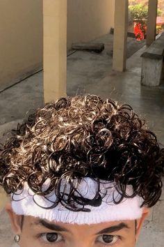 Curly Haircuts Men, Curly Haircut Men, Curly Man, Fade Haircut Curly Hair, Long Curly Hair Men, Haircut Designs, Boys With Curly Hair