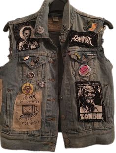 Battle Vest Punk, Battle Jacket Outfit, Battle Vest Outfit, Battle Jacket Back Patch, Battle Jacket Metal, Patch Jacket Ideas, Battle Jacket Ideas, Punk Jacket Diy, Punk Battle Jacket