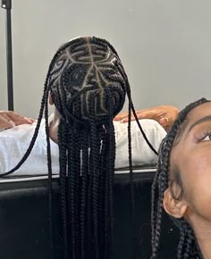 Cornrows Hair, Cornrow Designs, Natural Hair Bun Styles, Beautiful Black Hair, Braided Cornrow Hairstyles, Cute Box Braids Hairstyles, Stitch Braids, Hair Magazine, Protective Hairstyles Braids