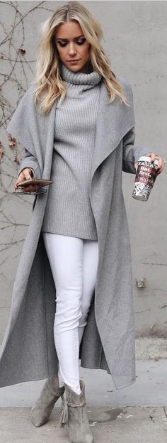 grey and white for winter 2017 Clothing, Shoes & Jewelry : Women : Clothing : Jeans http://amzn.to/2jOGBU9 High Street Fashion, Grey Coat, Womens Fashion For Work, Fashion 2017