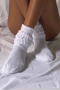 00s Mode, Brother Vellies, Quoi Porter, White Socks, Mode Vintage, Cotton Socks, Mode Inspiration, Gossip Girl