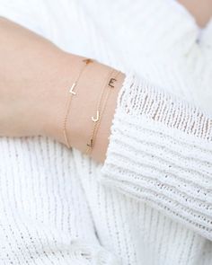 Personalized 14k solid gold initials Bracelet.  Perfect gift for mom  Simple, minimalist everyday bracelet. Perfect wearing alone or layering with your favorite bracelets. Each initial measures approx. 4.8mm, You can add up to 5 Initials Available in 14K Yellow Gold or 14K White Gold   * Leave us your initials in the note to seller box at checkout. Same style Necklace : https://www.etsy.com/listing/641551202/14k-gold-initial-necklace-sideway?ref=shop_home_feat_1&frs=1&bes=1 Initials Bracelet, Initial Bracelets, Initial Bracelet Gold, Rosen Box, Gold Initial Ring, Bracelets Friendship, Bracelet Initial, Everyday Bracelet, Gold Armband