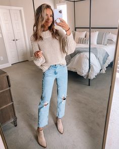 Lauren Kay Sims | Nordstrom Anniversary Sale Faves: Pt 1 Neutral Fall Outfits Women, Trendy Fall Shoes 2022, Housework Outfit, Trending Fall Outfits 2022, Stitch Fix Outfits Casual, Fall Trends 2022 Outfits, Fall Clothing Trends 2022, Fall Outfits 2022 Trends, Winter Fashion Outfits 2022