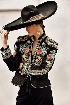 beautiful Mariachi Costume, Mariachi Outfit, Mexican Clothing, Mexican Fashion, Mexican Outfit, Mexican Dresses, Traditional Mexican