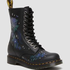 Style Black Boots, Mystic Garden, Doc Martens Women, Dr Martens Womens, Chelsea Boot Women, Platform Chelsea Boots, Embroidered Boots, Dr Martens Black, Chelsea Boots Women