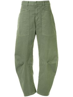 Army green cotton blend Shon wide-leg trousers from Nili Lotan featuring a mid rise, a waistband with belt loops, a concealed front fastening, a five pocket design and a flared style. | Nili Lotan Shon wide-leg trousers Nili Lotan, Bell Bottom Pants, Green Cotton, Wide Leg Trousers, Pocket Design, Bell Bottoms, Formal Wear, Bottoms Pants, Army Green