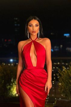 Twirling Dress, Grey Evening Dresses, Popular Prom Dresses, 2021 Prom Dresses, Halter Prom Dresses, Floor Length Prom Dresses, Satin Evening Dresses, Looks Party, Red Satin