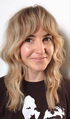 Color Block Shag, Autumn Hairstyles, Hidden Hair Color, Shaggy Long Hair, Bohemian Hairstyles, Shag Hairstyles, Shag Haircut, Short Blonde Hair