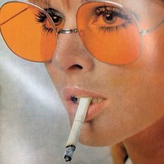 Intagram: @_chisalsa 60s Aesthetic, Vintage Foto's, Joan Baez, Vintage Quotes, 70s Aesthetic, Joe Cocker, Vintage Fashion Photography, Orange Aesthetic, I'm With The Band