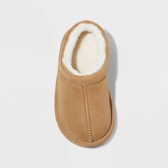 Keep your little one cozy on chilly days with these Jude Clog Slippers from Cat & Jack™. These clog slippers feature a cushioned insole construction with soft faux shearling lining to keep their feet in warmth and comfort. These slippers are made for indoor and outdoor use so your child can wear them at home or while out running errands with you. Cat & Jack™: Designed for all children so you can trust it's made for yours. Clog Slippers, 5 Kids, 4 Kids, Cat & Jack, Slip On Sneakers, Toddler Outfits, Running Errands, Little One, Kids Shoes