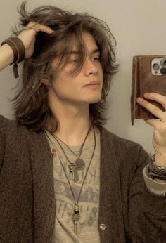 Male Shoulder Length Hairstyles, Long Grunge Hair Men, Men’s Hairstyles Wolfcut, Fluffy Medium Hair Men, Hair Color Ideas For Men Long Hairstyles, 90s Grunge Aesthetic Hair, Male Faceclaims Long Hair, Metalhead Hairstyles Man, Cryptidcore Hairstyles