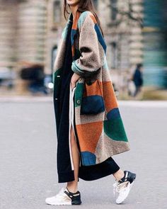 Mode Prints, Fall Fashion Coats, Women's Windbreaker, Paris Mode, Mode Boho, Winter Mode, Street Style Winter, Fall Coat