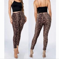 Womens Classic Peach Skin Cheetah/Leopard Print Leggings One Size Fits Most 0-14 High Rise, Elasticized Waistband, Classic Cheetah Print, Pull On Styling, Super Soft Peach Skin Fabric With Stretch, Full Length, Fits Like Glove, Hand Wash And Hang Dry. 95% Polyester 5% Spandex Bin 4 American Eagle Leggings, Calvin Klein Leggings, Zipper Leggings, Pink Activewear, Black And White Pants, Black And White Leggings, Animal Print Leggings, Leopard Print Leggings, Liquid Leggings