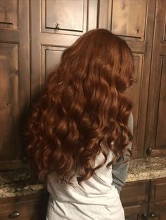 Isabella Vitiello, Amber Hair, Red Hair Inspo, Ginger Hair Color, Cora Reilly, Hair Color Auburn, Gambar Figur, Hair Color And Cut, Auburn Hair