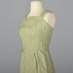 "The cheerful color of this green 1950s set makes me think of spring! Very lovely. Details: This listing is for one dress and one cropped jacket. Textile is unmarked, green linen with green floral embroidery. Lightweight, good for spring or summer wear. Dress and jacker are unlined. One spot of discoloration on the waist of the dress (see images). Size Marked: Unmarked Approximate Size: X-Small **Please Check Measurements to be Sure! Fabric: Unmarked Closure: Back Metal Zip Label: None Condition Green Pencil Dress, Linen Dress Casual, Green Pencil, Sleeveless Linen Dress, 50s Vintage, 50s Fashion, Cropped Jacket, Pencil Dress, Matching Dresses