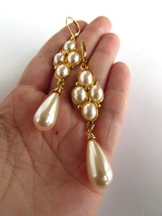 SHIPPING DELAY SALE 10% Tudor Pearl Earrings Elizabethan Classic Pearl Drop Chandelier Earrings For Party, Teardrop Pearl Drop Chandelier Earrings, Pearl Teardrop Chandelier Earrings For Pierced Ears, Teardrop Chandelier Earrings With Pearl Drop, Teardrop Pearl Bridal Earrings For Party, Pear-shaped Pearl Earrings For Party, Elegant Pear-shaped Pearl Earrings For Party, Metal Chandelier Earrings With Pearl Drop As Gift, Metal Teardrop Chandelier Earrings With Pearl Drop