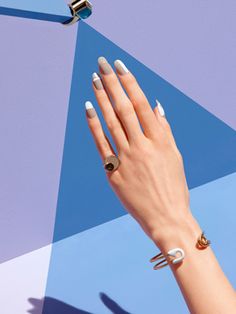 How to create gorgeous geometric nails with the cleanest lines. Nail Photoshoot, White Summer Nails, Line Nail Art, Cute Short Nails, Geometric Nail Art, Jewelry Photography Styling, Unicorn Nails, Geometric Nail, Lines On Nails