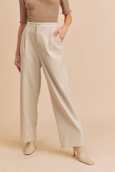 Trousers Women Wide Leg, What Is Trending Now, Kimono Sweater, Chic Pants, Tailored Pants, Wide Legs, Business Casual Outfits, Side Pocket, Outerwear Women