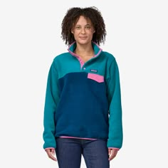 Patagonia Women's Lightweight Synchilla® Snap-T® Fleece Pullover Dry Goods Clothing, North Face Outfits, Patagonia Nano Puff, Patagonia Synchilla, Cozy Pullover, Dry Goods, Patagonia Womens, Sport Shorts, Fair Trade