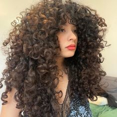 Curly Wurly, Hair Dye Tips, Haircut Inspo, Tapered Natural Hair, Big Curly Hair, Colored Curly Hair, Medium Curly Hair Styles, Curly Hair Styles Easy, Hairdos For Curly Hair