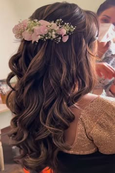 Small Hair Hairstyles Indian, Bridal Hair Colour, Messy Ponytail Hairstyles, Hair Aesthetics, Waterfall Hairstyle, Toned Hair, Two Toned Hair, Unique Braids