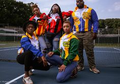 HBCUs do it better. Enjoy these HBCU windbreakers Vintage Group Photoshoot, Photoshoot Ideas 90s, 90s Poses, Group Photoshoot Ideas, Hbcu Life, Black Diaspora, Elvis Wallpaper, Group Photoshoot, Elvis Sings