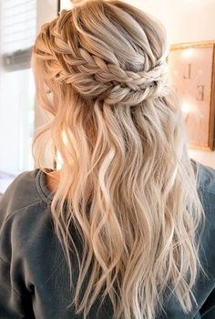 Bouffant Hair, Prom Hairstyles For Long Hair, Hair 2018, Wedding Hairstyles Half Up Half Down, Braids For Long Hair