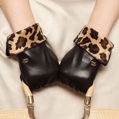 Lalla Hasna, Gloves Leather Women, Leopard Print Gloves, Equestrian Gloves, Chanel Leather Gloves, Animal Print Fashion