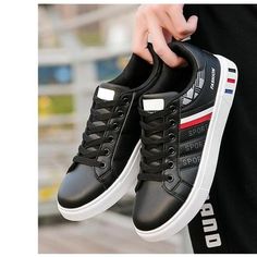 Man Footwear, Red Bottoms For Men, Sneakers Street, Style Sportif, Casual Flat Shoes, Breathable Shoes, Fall Shoes, Artificial Leather, Fashion Sneakers