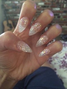 Almond shape glitter acrylic nails Nails Pinterest Glitter Nail Ballerina, Clear Glitter Nails, Acrylic Nails Natural, Nail Christmas, Clear Nail Designs, Gel Nails Long, Glitter Tip Nails, Emerald Nails, Clear Acrylic Nails