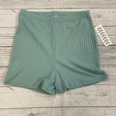 Out From Under Sky Textured Hot Shorts Woman’s Size L New Urban Outfitters New Condition Please See All Pictures Ls 66/22 Str Jh Non-stretch Short Summer Bottoms, Non-stretch Summer Shorts, Solid High-waisted Shorts For Loungewear, Green Loungewear Bottoms With Short Leg, Spring Bottoms With Built-in Shorts In Solid Color, Solid Bottoms With Built-in Shorts For Spring, Non-stretch Green Shorts For Spring, Spring Loungewear Bottoms With Short Leg, Trendy Solid Color Bottoms With Short Inseam