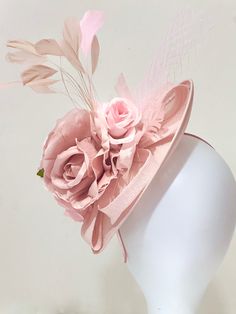 Pink Fascinator Hat, Double sided Dusty Rose and Pink Roses, Bird cage Veil, Coqui Feather Fascinator Hat on a Headband Rose Fascinator For Kentucky Derby Wedding, Rose Fascinator For Wedding And Kentucky Derby, Elegant Pink Costume Hats And Headpieces For Gifts, Adjustable Flower Mini Hat For Royal Ascot, Adjustable Floral Mini Hat For Royal Ascot, Fitted Flower Mini Hats For Party, Adjustable Mini Hats With Handmade Flowers For Races, Elegant Rose Party Hat, Flower-shaped Fitted Mini Hats For Party