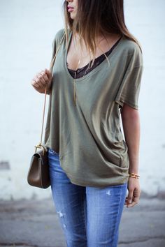 V neck tee Woman In Jeans, Bodysuit With Jeans, Low Cut Shirt, Cut Shirt, Song Of Style, Wardrobe Update, Date Outfits