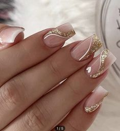 Nail Art Paillette, Heart Nail Art, Glamorous Nails, Short Acrylic Nails Designs, Nail Designs Glitter, Bridal Nails, Elegant Nails