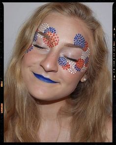 Firework Makeup 4th Of July, 4 Of July Makeup Ideas, Fourth Of July Face Paint Ideas, 4th July Makeup, Forth Of July Makeup, Firework Face Paint, 4th Of July Makeup Eyeshadow, Fourth Of July Makeup Ideas, Fireworks Makeup