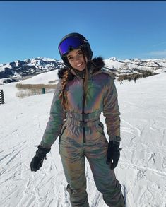 Ski Pictures, Down Suit, Ski Jumpsuit, Comfy Outfits Winter, Shell Suit, Winter Jumpsuit, Girls Dress Outfits, Ski Outfit, Snowboarding Outfit