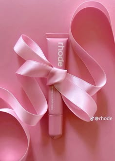 #aesthetic #haileybieber #hailey #makeup #rhode #rhodebeauty #coquette #bows #viral #fyp Rhode Valentines Day, Rhode Campaign Shoot, Pink Rhode Aesthetic, Lipstick Marketing Ideas, Lipgloss Advertising Ideas, Lip Product Photoshoot, Lipgloss Aesthetic Lips, Lip Balm Photoshoot