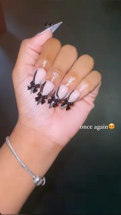 #nailart #nailtech #stilettos #bows Stiletto Bow Nails, Stiletto Nails Black French Tip, Raw Nails, French Stiletto Nails, Black Stiletto Nails, Pointy Nails, Stiletto Nails Designs, Long Acrylic Nails Coffin, Pretty Pics