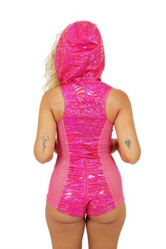 Never wear bodysuits or playsuits 'cause you don't want to get undressed to pee? Our Cyber Tiger neon pink romper has got your problems solved. This hooded shorts playsuit with shimmery hot pink power mesh paneling features a locking zipper that zips all the way around to make trips to the toilet painless. In this womens hot pink romper you will never have to get naked in a restroom again!FEATURES: Made with high quality holographic neon pink tiger print 4 way stretch spandex Shiny metallic hot Rainy Festival Outfit, Neon Rave Outfits, Beach Festival Outfit, Pink Tiger Print, Winter Rave Outfits, Alien Style, Hot Pink Romper, Tight Prom Dresses, Rave Babe