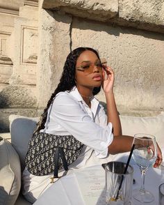 Black Women Luxury, Black Women In Luxury, Women In Luxury, Sunglasses For Your Face Shape, Luxury Lifestyle Women, Girl Lifestyle, Foto Poses