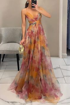 What To Wear To A Beach Wedding As Guest, February Wedding Guest Dress, Flowy Floral Maxi Dress, A Line Maxi Dress, Tulle Sleeves, Sleeveless Outfit, Style Party, Dresses Party, Fit Style