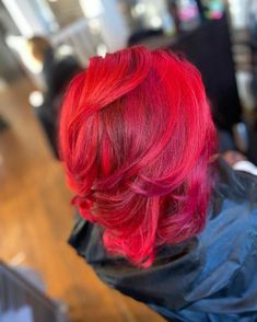 Red And Pink Natural Hair Black Women, Red And Purple Hair Black Women, Purple Red Hair Color On Black Women, Pink And Red Hair, Red And Pink Hair, Pixie Haircut Fine, Short Box Braids Bob, Haircut Fine Hair, 2024 Haircuts