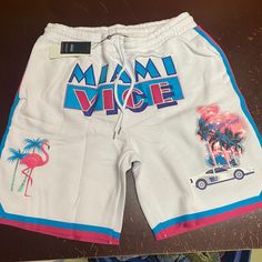 Reason Mens White Miami Vice Elastic Waistband Pockets Sweat Shorts Size L Xl Brand: Reason Department: Men Size: L, Xl Color: White Type: Short Style: Sweat Pattern: Solid Theme: Classic Occasion: Casual Season: All Season Features: Lightweight, Elastic Waist, Pockets Condition: New With Tags I Offer Discounts For All Return Customers. - Jvs White Letter Print Shorts For The Beach, White Letter Print Bottoms For Beach, White Letter Print Shorts For Beach, White Letter Print Shorts For Beach Season, White Letter Print Bottoms For Beach Season, White Beach Shorts With Letter Print, White Leisure Bottoms For Beach Season, White Athletic Shorts With Letter Print For Summer, Leisure Shorts With Letter Print For Beach Season