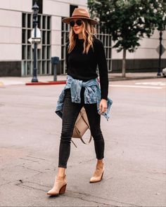 Outfit Nero, Casual Weekend Outfit, Stylish Fall Outfits, Hat Outfit, Grunge Dress, Fashion Jackson, Fall Inspiration, Outfit Inspiration Fall, Outfits With Hats